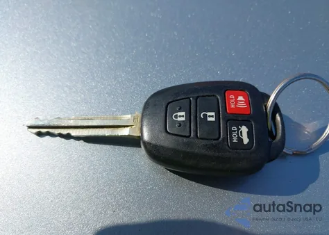 2015 Toyota Corolla Le z USA, uszkodzony, nr VIN 2T1BURHE4FC339506